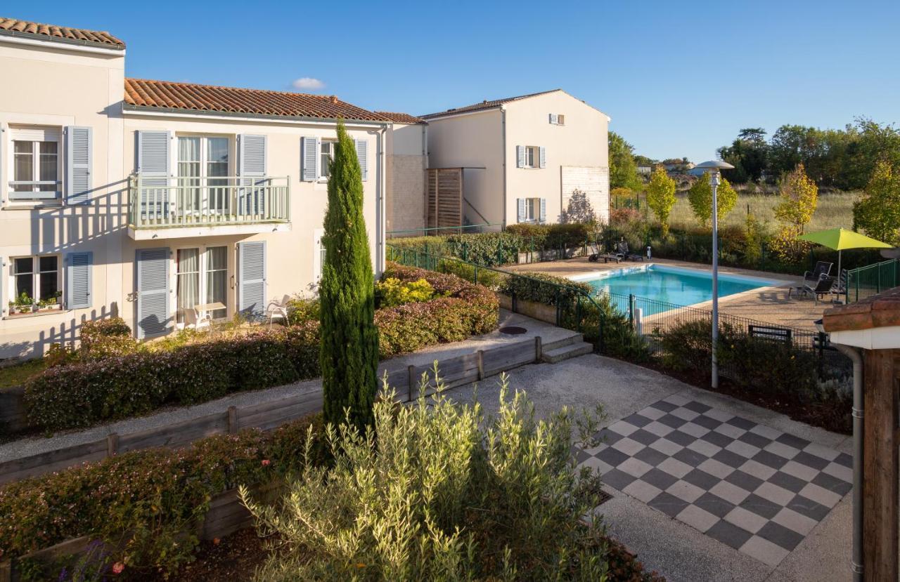 Residence Services Les Essentielles Sainte Soulle Buitenkant foto